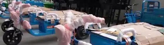 92%毛利率年销3千万这些东西老外排队买qy千亿国际一双拖鞋2900卖爆美国！(图7)