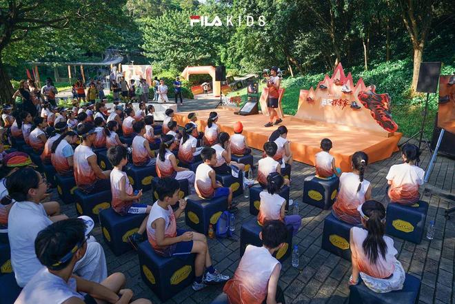 越野跑大神”食毒菌身亡 犀牛说幺妹峰北壁国人首度登顶； “(图26)