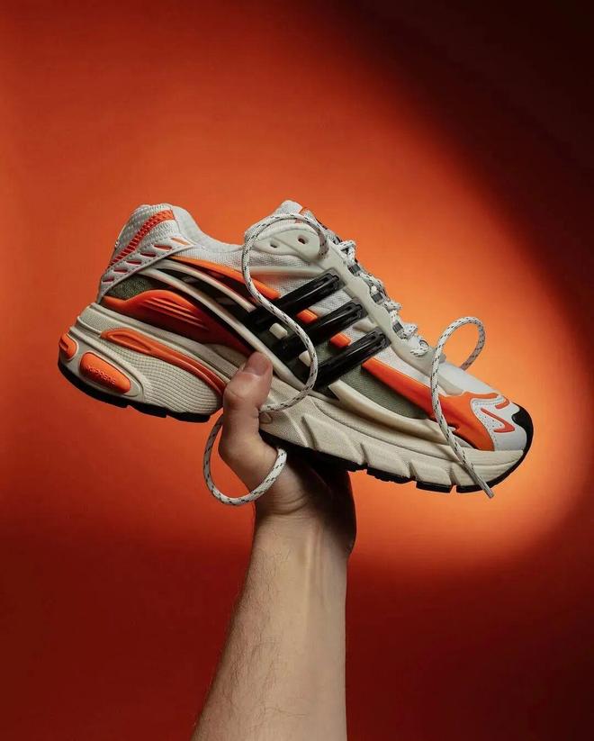 ！「闪电倒钩」创下新纪录…几百万人抢购！价格翻了十倍(图5)