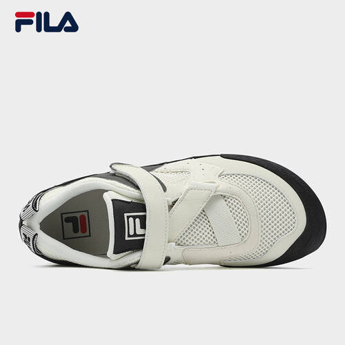 运动鞋舒适与时尚的完美结合！FILA与特步大比拼：秋季(图2)