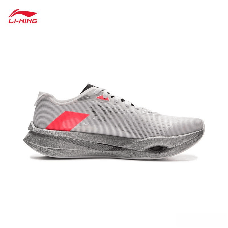 舒适减震让你跑得更轻松！李宁跑步鞋评测：6款推荐